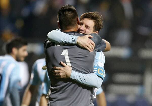 Football , Argentina v Colombia. Copa America 2015 . Argentina s players celebrate after their win over Colombia after the quarter finals of the Copa America 2015 football match held at the Sausalito stadium in Vina del Mar, Chile. 26 06 2015 Martin Thomas Photosport Argentina v Colombia, Copa America 2015. 