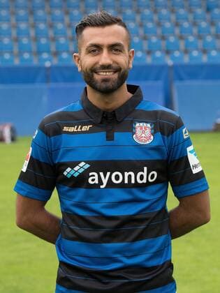 27.06.2015, xfux, Fussball 2.Bundesliga, FSV Frankfurt Fototermin, v.l. Porträttermin 2015 2016 Joan Oumari (FSV Frankfurt) Portrait