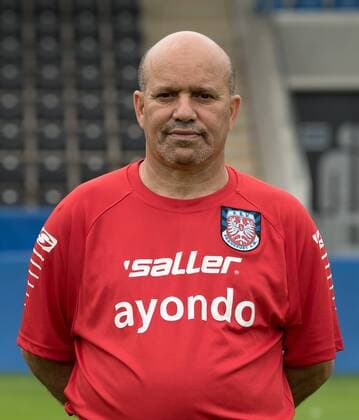 27.06.2015, xfux, Fussball 2.Bundesliga, FSV Frankfurt Fototermin, v.l. Porträttermin 2015 2016 Betreuer Mohammed Azouagh (FSV Frankfurt) Portrait