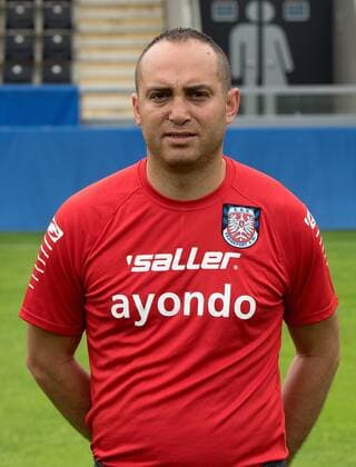 27.06.2015, xfux, Fussball 2.Bundesliga, FSV Frankfurt Fototermin, v.l. Porträttermin 2015 2016 Team Manager Mikayil Kabaca (FSV Frankfurt) Portrait