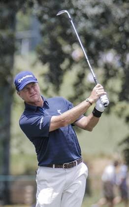 JUN 27, 2015 Sacramento, CA : Tom Lehman hit a long shot on the 4th hole during U.S Senior Open Championship at Del Paso Country Club Sacramento, CA Thurman James CSM USGA Senior Golf 2015: U.S. Senior Open Championship Third Round JUN 27 - ZUMAc04_