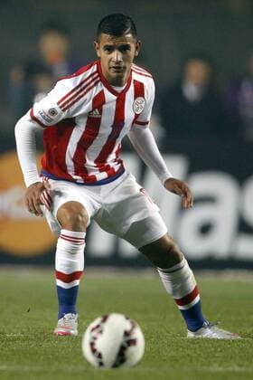 Football , Brazil v Paraguay. Copa America Championship 2015 . Paraguay s player, Derlis Gonzalez, controls the ball during the 2015 Copa America football championship quarterfinal match against Brazil at the Ester Roa stadium in Concepcion, Chile. 27 06 2015 Andres Pina Photosport Brasil v Paraguay, Copa America 2015. 