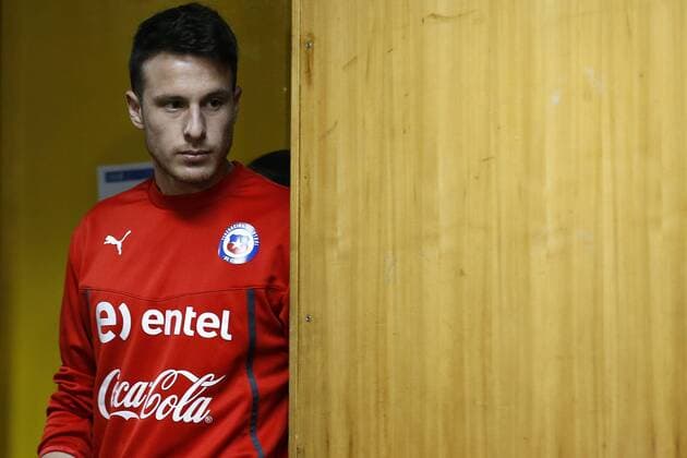Football, Chilean national team Nationalteam press conference PK Pressekonferenz The player of the Chilean national team, Angelo Henriquez, attends to the press conference the day before the 2015 Copa America football match against Peruat the National stadium in Santiago, Chile. 28 06 2015 Paul Plaza Photosport Conferencia de prensa de la seleccion chilena, martes 28 de junio. 