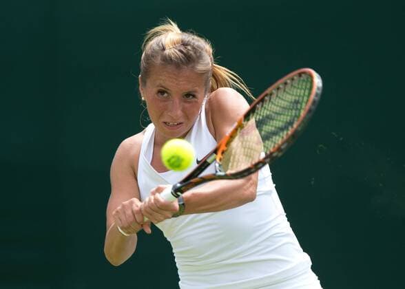 Annika Beck (GER) Tennis - Wimbledon 2015 - Grand Slam ITF ATP Tennis Herren WTA Tennis Damen - AELTC - London - - Great Britain - 29 June 2015. Juergen Hasenkopf
