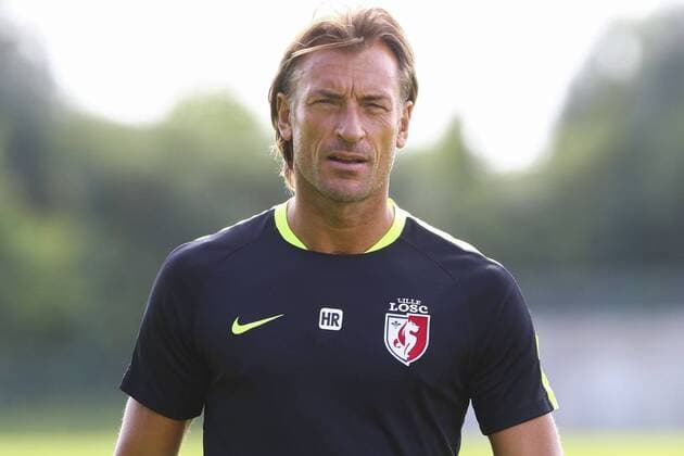 Herve Renard ( Entraineur Coach LOSC ) FOOTBALL : Trainingsauftakt LOSC OSC Lille FRA Ligue 1 - 29 06 2015 GwendolineLeGoff Panoramic 