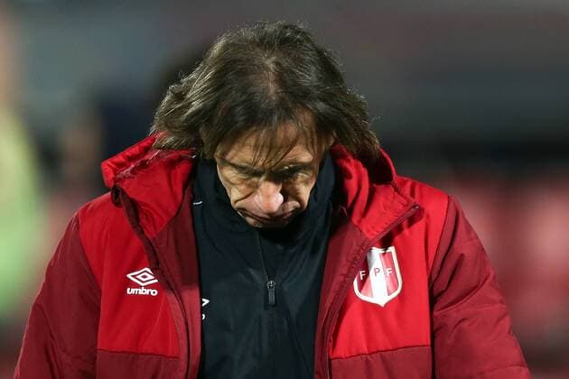 Chile x Peru SANTIAGO, CHILE - 06 29 2015: CHILE PERU X - Ricardo Gareca after the match between Chile x Peru held at the National Stadium Julio Mart?nez Pr?danos the semifinals of the Copa America 2015 in Chile. (Photo: Carlos Ezequiel Vannoni FotoArena)  CarlosxEzequielxVannoni