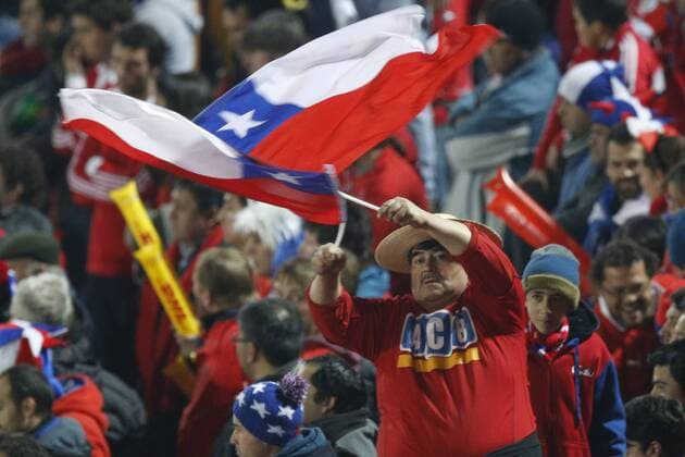 Football , Chile v Peru. Copa America 2015 . Chile s fans cheer against Peru during the match of semi finals of the 2015 Copa America at Nacional stadium. Santiago, Chile. 29 06 2015 MarceloxHernandez Photosport Chile v Peru, Copa America 2015. 