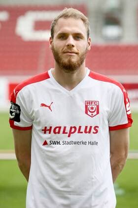 Hallescher FC Fußball Saison 2015-16 Halle Saale, 29.06.2015, Fussball, 3. Liga, Saison 2015 - 2016. , Hallescher FC Mannschaftsfototermin Portrait Porträt. , Im Bild: Timo Furuholm. ,