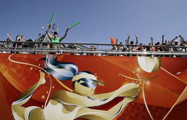 Netherland s supporters reacts during the FIVB Beach volleyball Beachvolleyball World Championships female match between Thailand vs Netherlands at pool B on June 30, 2015 in Amsterdam, Netherlands. Imago Paulo Amorim