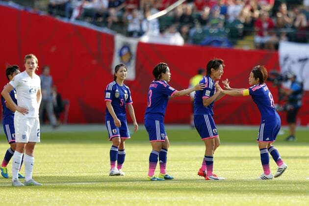 Women s Japan national team Nationalteam group line-up (JPN), JULY 1, 2015 - Football Soccer : Japan team celebrates after the game during the FIFA Women s World Cup Canada 2015 Semi-final match between Japan and England at Commonwealth Stadium in Edmonton, Canada. Noxthirdxpartyxsales  (qdwa041611)