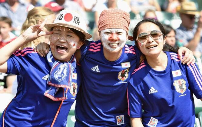 Japan compete with England in World Cup semifinal Supporters cheer for Nadeshiko Japan, who competed with England during a Women s World Cup semifinal in Edmonton, Canada, on July 1, 2015. 