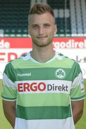 02.07.2015 - SpVgg Greuther Fürth Fuerth - 2. Fußball Bundesliga - Saison 2015 2016 - Fototermin Fotoshooting Porträttermin Portraittermin - - - Einzelfoto Kopfbild Portrait Porträt - Kacper Przybylko (21, SpVgg Greuther Fürth )