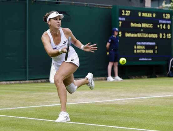 03.07.2015. Wimbledon, England. The Wimbledon Tennis Championships. Ladies Singles third round match between thirtieth seed Belinda Bencic (SUI) and Bethanie Mattek-Sands (USA). Belinda Bencic in action xCraigxMercerx  ActionPlus11637248