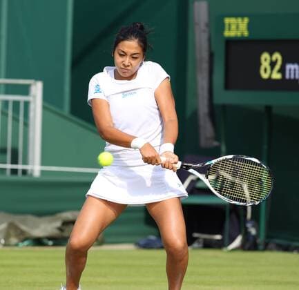 TENNIS - WTA Tennis Damen Wimbledon 2015 LONDON,ENGLAND,03.JUL.15 - TENNIS - WTA Tour, Wimbledon 2015, Grand Slam. Image shows Zarina Diyas (KAZ). GEPAxpictures xAlanxGrieves