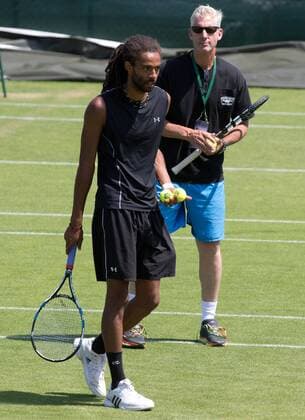 Dustin Brown (GER) und Coach Scott Wittenberg beim Training, Tennis - Wimbledon 2015 - Grand Slam ITF ATP Tennis Herren WTA Tennis Damen - AELTC - London - - Great Britain - 3 July 2015. Juergen Hasenkopf