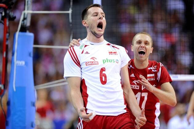03.07.2015 KRAKOW 2015 FIVB VOLLEYBALL WORLD LEAGUE 2015 POLAND - USA: BARTOSZ KUREK , PAWEL ZATORSKI , celebration  20150703CSMS0017