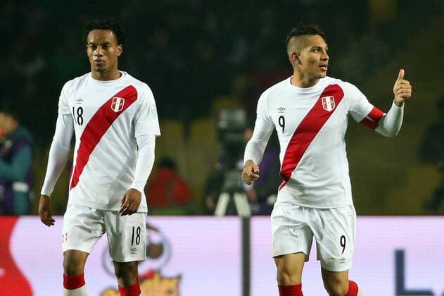 Aktuell Fußball, Copa America, Spiel um Platz 3, Peru - Paraguay Football, Peru v Paraguay. Copa America 2015. Peru s player +ppe9 celebrates his goal against Paraguay during the Copa America 2015 third place, at Bicentenario Ester Roa stadium. Concepcion, Chile. 03 07 2015 Dragomir Yankovic Photosport Peru v Paraguay, tercer lugar Copa America 2015. 