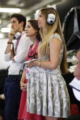 Motorsports: FIA Formula One World Championship WM Weltmeisterschaft 2015, Grand Prix of Great Britain, Vivian, wife of 6 Nico Rosberg (GER, Mercedes AMG Petronas F1 Team) xHOCHxZWEIx
