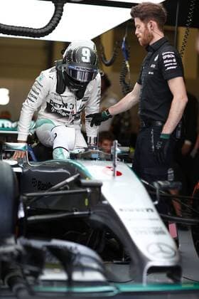 Motorsports: FIA Formula One World Championship WM Weltmeisterschaft 2015, Grand Prix of Great Britain, 6 Nico Rosberg (GER, Mercedes AMG Petronas Formula One Team), xHOCHxZWEIx