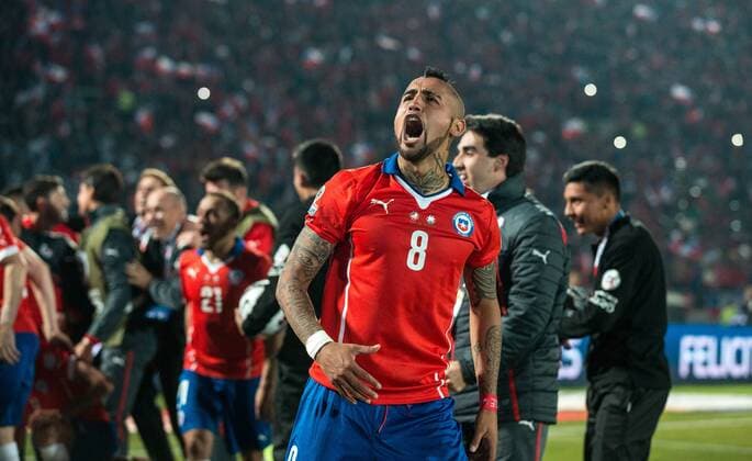 Chile x Argentina SANTIAGO, CHILE - 04 07 2015: CHILE X ARGENTINA - Arturo Vidal of Chile celebrates after Chile beat Argentina on penalties disputes during match between Chile x Argentina, valid for the final of the Copa America 2015 held at the National Stadium Julio Mart?nez Pr?danos. (Photo: Marcelo Machado de Melo FotoArena)  MarceloxMachadoxdexMelo