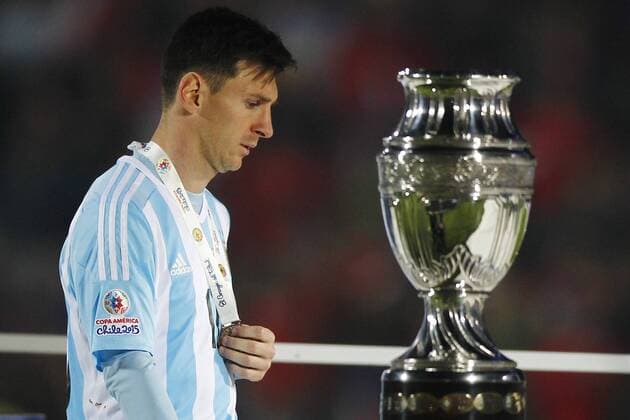 Football, Chile v Argentina. Copa America 2015 . Argentina s player Lionel Messi reacts after losing against Chile during the match for finals of the 2015 Copa America at Nacional stadium. Santiago, Chile. 04 07 2015 Adrian Aylwin Photosport Chile v Argentina, Copa America 2015. 