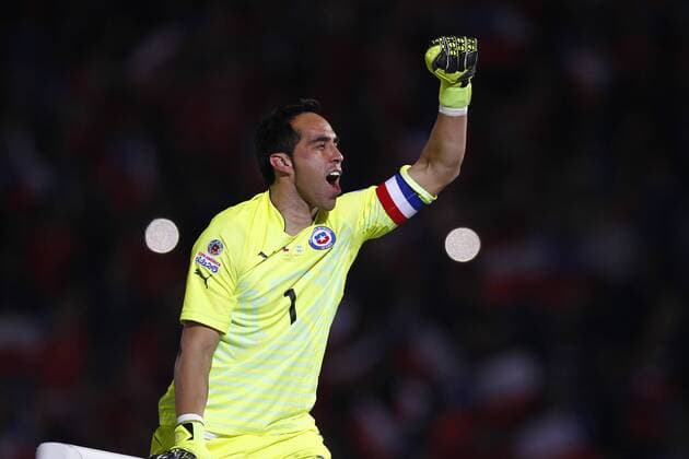 Football, Chile v Argentina. Copa America 2015 . Chile s player Claudio Bravo celebrate a victory against Argentina after the end match for finals of the 2015 Copa America at Nacional stadium. Santiago, Chile. 04 07 2015 Adrian Aylwin Photosport Chile v Argentina, Copa America 2015. 