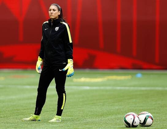 (150705) -- VANCOUVER, July 4, 2015 -- Goalkeeper Hope Solo of the U.S. attends a training session in Vancouver, Canada, July 4, 2015, one day ahead of the final between the United States and Japan at the 2015 FIFA Women s World Cup. ) (SP)CANADA-VANCOUVER-FIFA WOMEN S WORLD CUP-FINAL-TRAINING WangxLili 