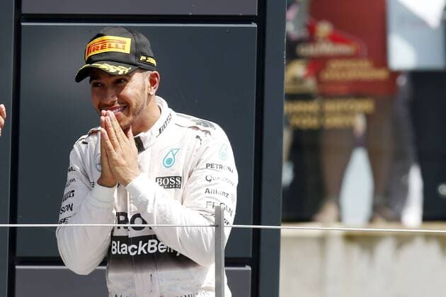 Motorsports: FIA Formula One World Championship WM Weltmeisterschaft 2015, Grand Prix of Great Britain, 44 Lewis Hamilton (GBR, Mercedes AMG Petronas Formula One Team), xHOCHxZWEIx
