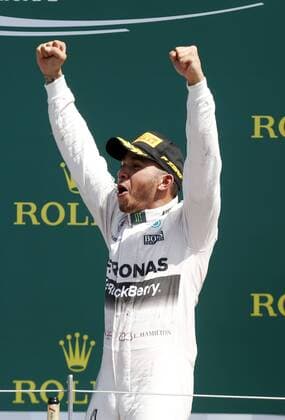 Motorsports: FIA Formula One World Championship WM Weltmeisterschaft 2015, Grand Prix of Great Britain, 44 Lewis Hamilton (GBR, Mercedes AMG Petronas Formula One Team), xHOCHxZWEIx
