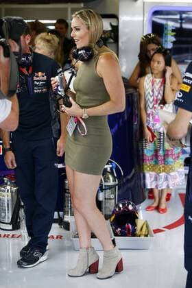 Motorsports: FIA Formula One World Championship WM Weltmeisterschaft 2015, Grand Prix of Great Britain, Lindsey Vonn (USA) xHOCHxZWEIx