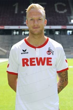 Fussball, Bundesliga, Deutschland, Herren, Porträttermin Saison 2015 2016; 1. FC Köln: Kevin Vogt (FC Köln). Einzelbild, Portrait, Porträt.