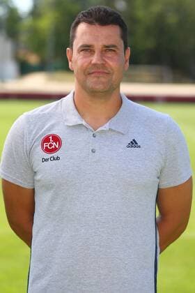 06.07.2015 - Fussball - 2. Fussball-Bundesliga - Saison 2015 2016 - 1. FC Nürnberg Nuernberg FCN - Fototermin Fotoshooting Porträttermin Portraittermin - JüRa - - Einzelfoto Kopfbild Porträt Portrait - Milan Gubov (Physiotherapeut 1.FC Nürnberg FCN )