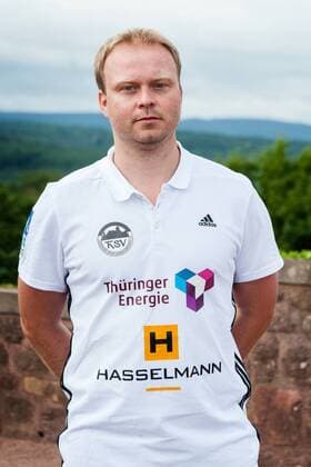 PRESSETERMIN THSV EISENACH 08 07 2015 - Eisenach: Die 1. Bundesliga Mannschaft des ThSV Eisenach zum Pressetermin am 8. Juli 2015 auf der Wartburg. Im Foto: Carsten Wöhler