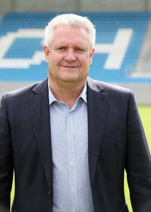 Chemnitz, 08.07.2015, Stadion an der Gellertstrasse, Fußball, 3.Liga , Chemnitzer FC, Mannschaftspräsentation für die Saison 2015 2016. , Mannschaftsfoto, Teamfoto. , Im Bild: Manager Stephan Beutel. ,