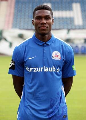 Jose Alex Ikeng Einzelbild Portrait Portraet Porträt Oberkoerper Oberkörper Hochformat Fußball Fussball dritte 3. Liga Fototermin Porträtermin 2015 2016 Saison 2015 2016 08.07.2015 FC Hansa Rostock