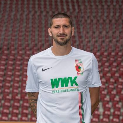 Sascha Mölders, Moelders (FC Augsburg 33), FC Augsburg, Porträttermin 2015 2016