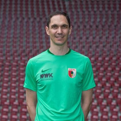 Dr. Florian Elser (Mannschaftsarzt FC Augsburg), FC Augsburg, Porträttermin 2015 2016