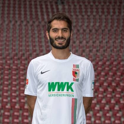 Halil Altintop (FC Augsburg 7) , FC Augsburg, Porträttermin 2015 2016