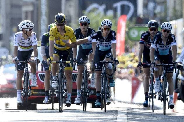 - LE HAVRE, FRANCE: German Tony Martin (2R) and his teammates of team Ettix - Quick-Step cross the finish line at stage 6 of the 102nd edition of the Tour de France cycling race, 191,5 km from Abbeville to Le Havre, France, Thursday 09 July 2015. This year s Tour de France is taking place from 4 to 26 July. DIRKxWAEM  x04661166x