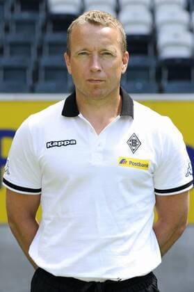 Fussball, Bundesliga, Deutschland, Herren, Porträttermin Saison 2015 2016; Bor. Mönchengladbach: Co-Trainer Frank Geideck (Mgladbach). Einzelbild, Portrait, Porträt.