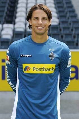 Fussball, Bundesliga, Deutschland, Herren, Porträttermin Saison 2015 2016; Bor. Mönchengladbach: Yann Sommer (Mgladbach). Einzelbild, Portrait, Porträt.