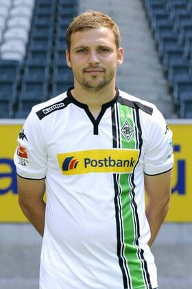 Fussball, Bundesliga, Deutschland, Herren, Porträttermin Saison 2015 2016; Bor. Mönchengladbach: Tony Jantschke (Mgladbach). Einzelbild, Portrait, Porträt.