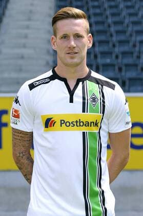 Fussball, Bundesliga, Deutschland, Herren, Porträttermin Saison 2015 2016; Bor. Mönchengladbach: Andre Hahn (Mgladbach). Einzelbild, Portrait, Porträt.