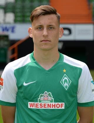 FUSSBALL 1. BUNDESLIGA SAISON 2015 2016 Teampräsentation SV Werder Bremen 10.07.2015 Maximilian Eggestein (SV Werder Bremen) 