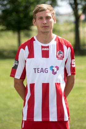 Weissensee , 100715 , Fussball 3.Liga FC Rot Weiss Erfurt Mannschaftsfoto , Portrait , Portraittermin im Bild: Robert Lischke (Erfurt)