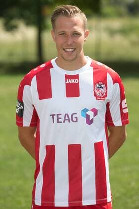 Weissensee , 100715 , Fussball 3.Liga FC Rot Weiss Erfurt Mannschaftsfoto , Portrait , Portraittermin im Bild: Florian Bichler (Erfurt)