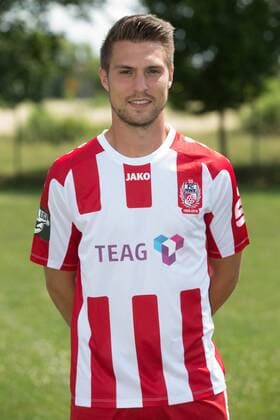 Weissensee , 100715 , Fussball 3.Liga FC Rot Weiss Erfurt Mannschaftsfoto , Portrait , Portraittermin im Bild: Sebastian Szimayer (Erfurt)