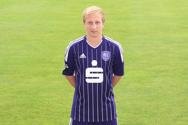 Osnabrueck, Deutschland 10. Juli 2015: Porträttermin 2015 2016 - VfL Osnabrück VfL Osnabrueck Tom Christian Merkens (Osnabrueck) st