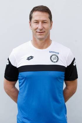SOCCER - BL, Sturm, team photo shooting BAD TATZMANNSDORF,AUSTRIA,10.JUL.15 - SOCCER - tipico Bundesliga, SK Sturm Graz, team photo shooting. Image shows head coach Franco Foda (Sturm). GEPAxpictures xChristianxWalgram