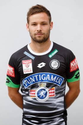SOCCER - BL, Sturm, team photo shooting BAD TATZMANNSDORF,AUSTRIA,10.JUL.15 - SOCCER - tipico Bundesliga, SK Sturm Graz, team photo shooting. Image shows David Schloffer (Sturm). GEPAxpictures xChristianxWalgram